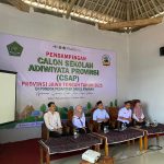 Pendampingan Calon Sekolah Adiwiyata Tingkat Provinsi di MTs Darul Amanah oleh Dinas Lingkungan Hidup Kendal.